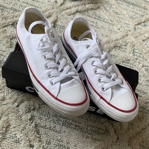 Converse optical white low top All Star Chuck Taylor M5.5 / W7.5 - Like new